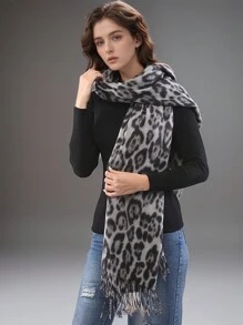 1pc Autumn And Winter Retro Leopard Print Simple Tassel Scarf With High-End Texture Animal Print Scarf, Soft , Fashionable And Versatile Scarf Shawl