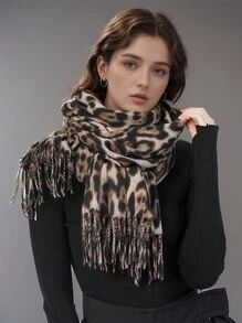 1pc Autumn And Winter Retro Leopard Print Simple Tassel Scarf With High-End Texture Animal Print Scarf, Soft , Fashionable And Versatile Scarf Shawl