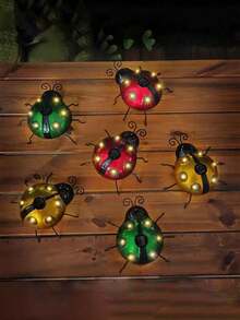 1/3 件花园庭院装饰户外瓢虫灯，创意仿真昆虫金属工艺太阳能 LED 灯，庭院景观灯，适用于艺术广场雕塑公园花园庭院别墅装饰等。 - 彩色 - 查看 5