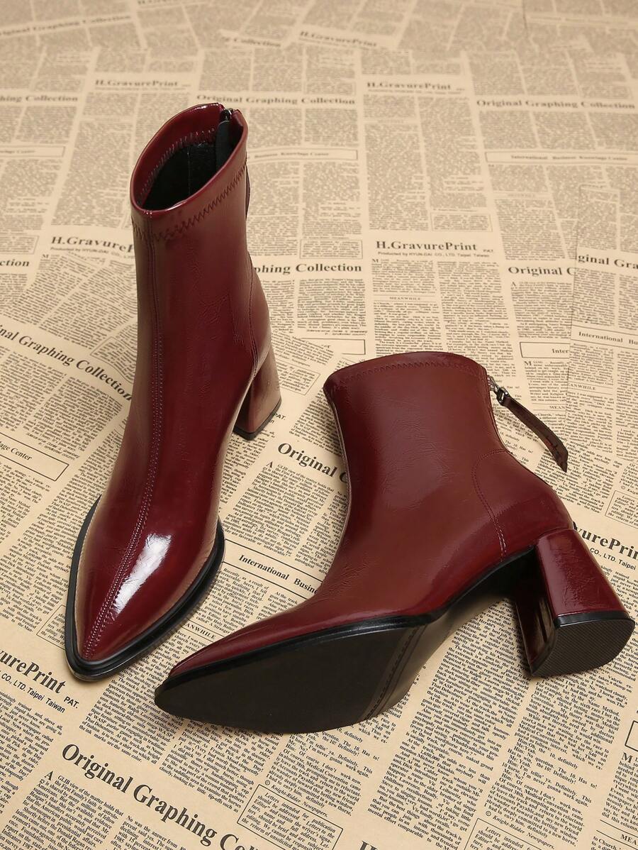 Nuevos botines de mujer de estilo elegante y campestre con puntera en punta y tacón grueso en color rojo, versátiles y de moda para el otoño/invierno 2025 - Rojo - Ver 1