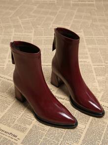 Nuevos botines de mujer de estilo elegante y campestre con puntera en punta y tacón grueso en color rojo, versátiles y de moda para el otoño/invierno 2025 - Rojo - Ver 4