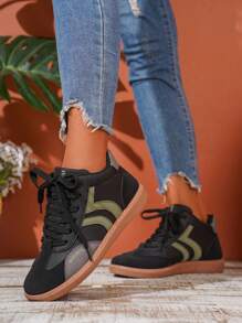 Women's 2024 Sneakers - Lightweight, Non-Slip, Soft Bottom, Casual Fashion Flat Lace-Up Shoes, Comfortable And Versatile Sports Shoes - Black - View 5