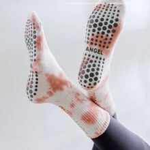 Nuevos calcetines de tubo medio de yoga con teñido anudado para mujeres, calcetines antideslizantes que absorben la humedad para usar en casa, ejercicio, pilates y fitness, ideales para otoño/invierno