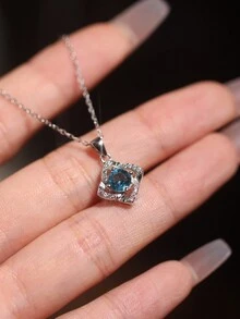 1 chiếc vòng cổ mặt dây chuyền hình cỏ ba lá bằng bạc Sterling 925 đính đá Zirconia, thiết kế thời trang sang trọng nhẹ nhàng, đa năng dành cho phụ nữ, có 3 màu, thích hợp để đeo hàng ngày hoặc hẹn hò ngày lễ tình nhân - Màu xanh lam - Xem 5
