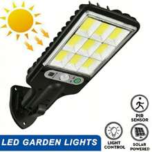 Ankriyul Luz de sensor de movimiento solar con control remoto, luz de  alimentada por panel solar, luz impermeable para senderos para jardín, garaje, patio trasero, iluminación de jardín para senderos, jardín, patio - Negro - Ver 1