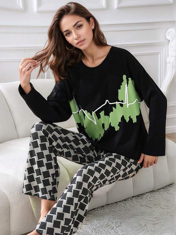 2pcs Winter Women's Printed Long Sleeve Crew Neck Casual Sleepwear Pajama Set