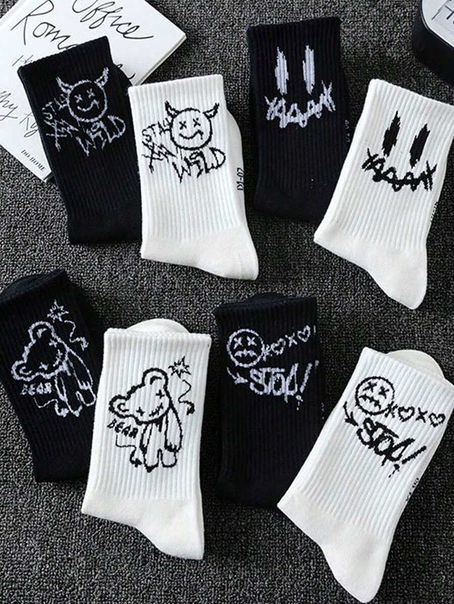 5 Pairs Assorted Men Crew Socks, Ghost Face Graphic, Suitable For