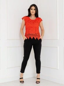 Women's Imported Top, There Are Two Layers Of Fabric, The First Layer Is A Hollow Jianying Design, Lined Before And After, And The Lower Body Is A Pleated Edge Design, The Model Number Is CMZ214. - 紅色 - 查看 2