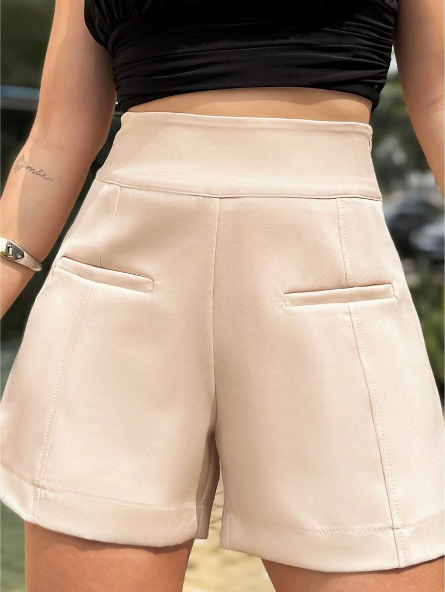EMILI LLANA MODA Women's Plain Tailored Shorts With Fake Classic Pocket - 米色 - 查看 1