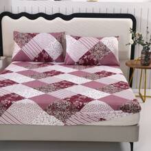 3pcs Floral Printed Washed Bedding Set[1 Fitted Sheet + 2 Pillowcases],No Comforter. [Random Pillowcase Color]. Without Filling. Soft & Comfortable. Suitable For Bedroom, Hotel, Dormitory, School, Homestay.