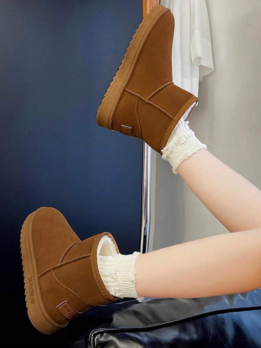 Women Slip-On Warm Thick Sole Round Toe Short Tube Snow Boots, Fashion All-Match Essential For Daily Wear - Brown - View 1