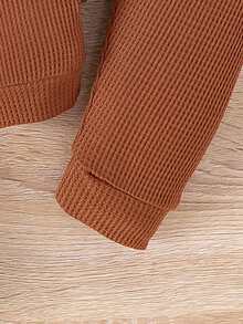 Baby Boy 2pcs Casual Letter Print Waffle Knit Sweatshirt Set, Spring/Autumn - Coffee Brown - View 6