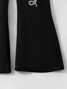 Bộ đồ thể thao in hình ngôi sao có mũ trùm đầu và quần ống loe thường ngày dành cho bé gái tuổi mới lớn, phong cách Punk thời trang và đa năng, thiết kế độc đáo, rất phù hợp để mặc thường ngày ngoài trời cho bé gái tuổi mới lớn vào mùa xuân và mùa thu - màu đen - Xem 3