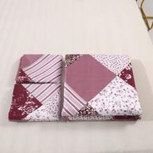 3pcs Floral Printed Washed Bedding Set[1 Fitted Sheet + 2 Pillowcases],No Comforter. [Random Pillowcase Color]. Without Filling. Soft & Comfortable. Suitable For Bedroom, Hotel, Dormitory, School, Homestay.