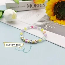 Pulsera personalizada con texto de cuentas - Estilo elegante y lindo, cuentas rosas traslúcidas - Pulsera personalizada con texto para uso diario y regalo. Adecuado para hombres, mujeres, parejas, cumpleaños, aniversario, madre, novio, novia. Personalizable con nombres, lemas, ubicaciones, fechas.