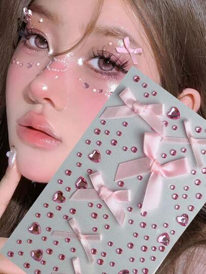 粉色蝴蝶结水钻泪滴贴纸、红色蝴蝶结脸部宝石贴纸、粉色心形水钻贴纸、心形和圆形粘贴式脸部装饰、脸部装饰贴纸、DIY 脸部宝石贴纸、眼下舞台化妆装饰贴纸、化妆贴纸、仿珍珠水晶贴纸，适用于狂欢节、音乐会、舞台表演、化妆装饰、美甲装饰、眼妆照片装饰，适用于圣诞节、送给朋友的生日礼物、节日礼物