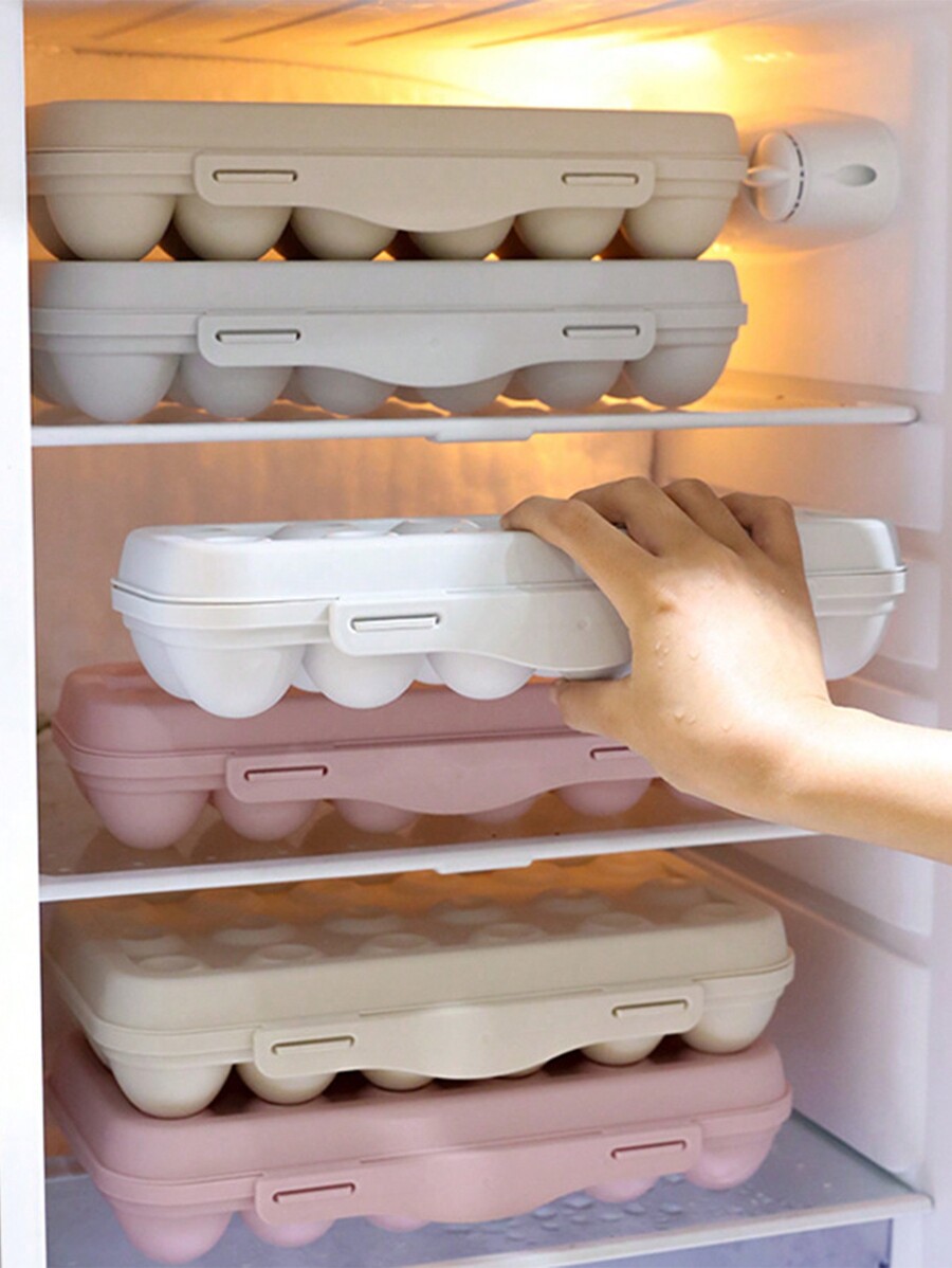 1pc Covered Snap Latch Egg Storage Container, Egg Saver Box Protects