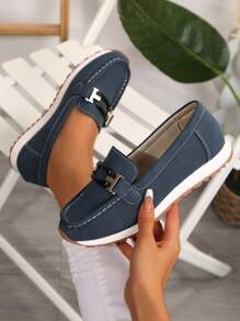 2025 New Casual Slip-On Loafers, Soft-Sole Comfortable Non-Slip Plus Size Women Shoes, Fashion Decorated Buckle Versatile Lady Flats