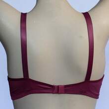 Basic Bra Without Pads With Reinforced Wide Straps | Comfortable And Shaping Bra | Daily Use - 紫紅色 - 查看 4
