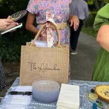 可定制伴娘名字帆布手提包配围巾、亚麻手提包、新娘送礼会礼物、沙滩包、单身派对礼物、伴娘礼物 - 黃色 - 查看 6