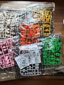 拼装玩具公仔 多色 自行组装 有趣可动玩具 多关节可动 圣诞礼物 - 多色隨機 - 查看 10