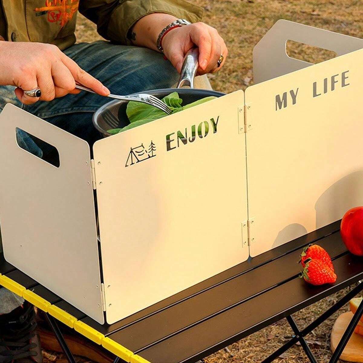 Outdoor Stove Wind Shield Board, Camping Windproof Cover For Cartridge