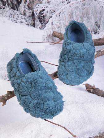 儿童毛绒拖鞋，带钩环扣，适合室内、居家和户外穿着