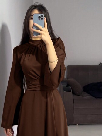Women Solid Color Round Neck Cinched Waist Bell Sleeve Satin Elegant Modest Long Sleeve Dress, Spring And Autumn