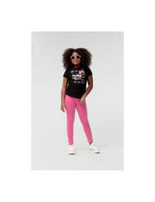 Camiseta Infantil Preta com Estampa Menina