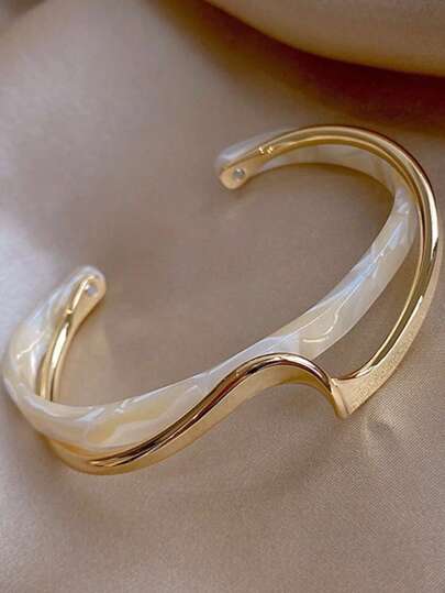 1 pieza Brazalete de metal en forma de C abierto con adorno de concha blanca, brazalete geométrico para mujer, regalo de joyería apto para uso diario
