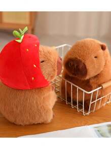 Molutian 2 尺寸水豚戴草莓头带毛绒玩具水豚填充动物软娃娃草莓风格水豚动漫毛绒玩具完美礼物生日派对用品圣诞节新年情人节礼物 - 彩色 - 查看 5