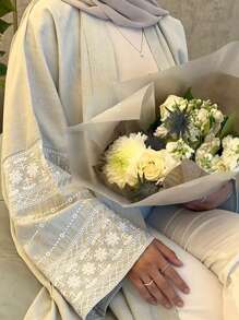 1 chiếc Abaya thanh lịch, giản dị, chất liệu polyester, màu trơn, thoáng khí, ôm dáng, thêu họa tiết thời trang, phù hợp cho nữ mặc hàng ngày vào mùa xuân, hè và thu. - Nhiều màu - Xem 1