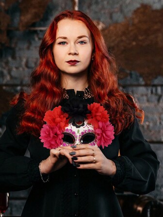 Day Of The Dead Mexican Skull Mask With Realistic Flowers, Rhinestones, Halloween New Design Cosplay Party Prop