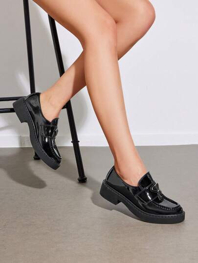 Women Loafers Slip On 1.57 Inch Chunky Heel With Metal Decor Round Toe Classic Fashion British College Style Loafers PU Leather Shoes For Christmas Gift