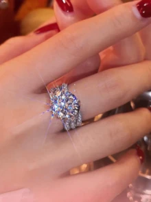 5 克拉奢华合成莫桑石订婚戒指 925 纯银女式戒指，配礼盒