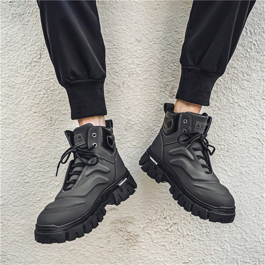 2024 New Men Boots, Fashion British Style Waterproof HighTop Thick