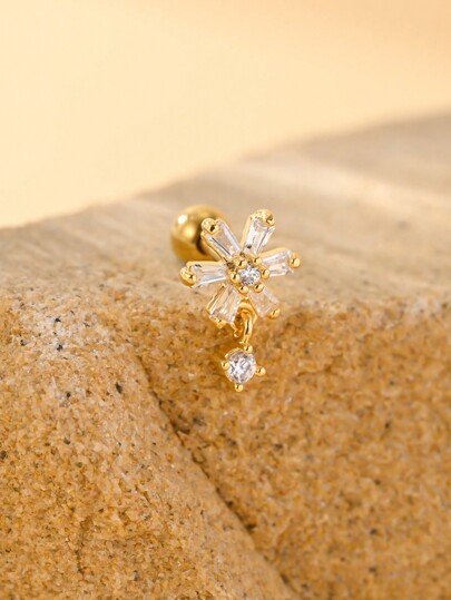 قرط معلق بشكل رباعي الأضلاع من سبائك الفولاذ المقاوم للصدأ والنحاس، به حجر زركونيا مرصع، سماكة الماسورة 1.2 مم وطول الماسورة 6 مم، تصميم أنيق وبسيط للأذن