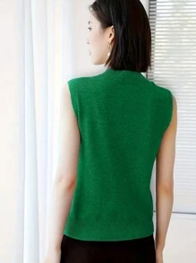 New Women's Knitted Undershirt Female Spring And Summer Lightweight Slim Ladies Short Solid Color Versatile Half-High Neck Bottoming Casual Lightweight Sleeveless Tops - 綠色 - 查看 2