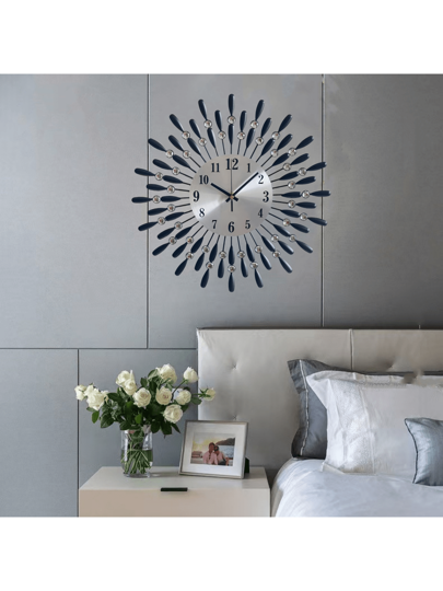 1pc 14.96 Inch Moderne Metal Wand Klok Living Room, Kitchen, Dining Bedroom, Office Non Ticking Easy To Read Silently,Home ,Room Birthday Graduation Bedroom Dormitory Back School view 5