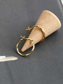 HuooNew 1 par de pendientes de aros con diseño de círculo retorcido minimalista de plata de ley 925, diseño unisex, adecuado como regalo - Amarillo Oro - Ver 5