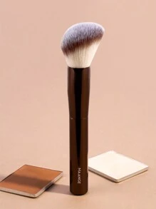 MAANGE 1支专业长毛咖啡棕色圆筒遮瑕刷，带纸盒包装，柔软亲肤，方便携带，是旅行的理想之选。送给女性和女孩的礼物，可用于粉底、遮瑕、腮红、修容、古铜粉、散粉等多种用途。