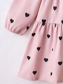 1pc Young Girl Casual Comfortable Pink Heart Pattern Crew Neck Long Sleeve Dress, Autumn/Winter