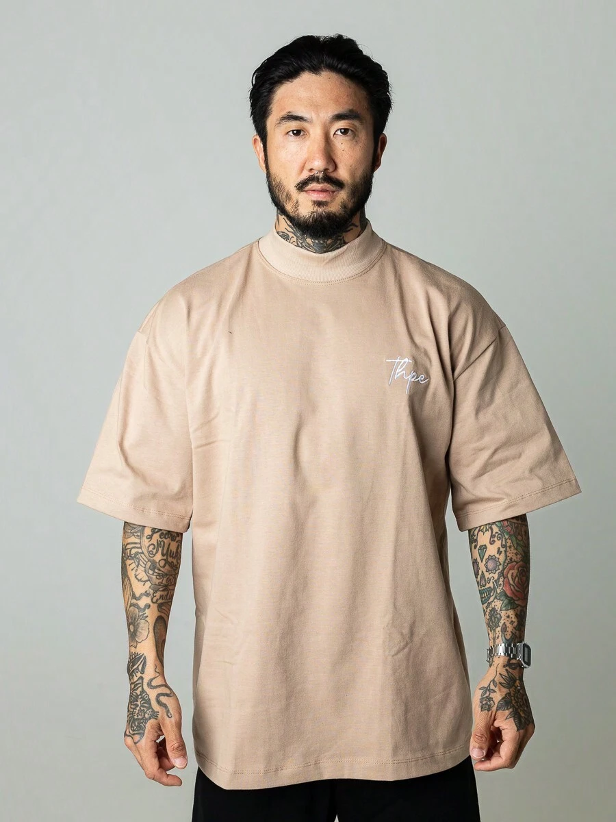 Signature Dark Beige Oversized Turtleneck T-Shirt - 米色 - 查看 1