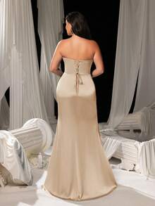 Faeriesty Kurvenreiches Große Größen Damen trägerloses Abendkleid mit hohem Schlitz und Fischschwanz, rückenfreie Schleife, abnehmbarer Schleppe - Formelles Bankettkleid, Hochzeitsfotografie, Roter Teppich Event, Brautporträt, Festkleid für große Feierlichkeiten Frühling Elegant - Champagnerfarben - Übersicht 2