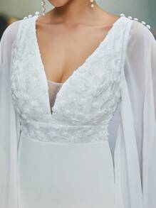 V领蕾丝拼接雪纺高开叉长袖修身鱼尾裙婚纱，新娘