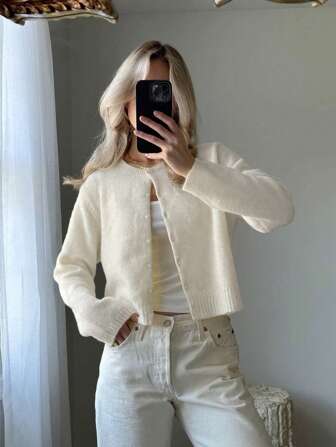 Femmes Cardigan tricoté à manches longues, col rond, boutons, couleur unie. Idéal pour Noël et Nouvel An