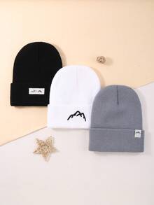 Nhóm ba logo xe hơi 'núi và sông' phổ biến dành cho trẻ em và thanh thiếu niên, nhãn ba chiều cho mùa thu và mùa đông, mũ máy nguyên bản nhiều màu phù hợp cho du lịch mùa thu và mùa đông - Nhiều màu - Xem 2