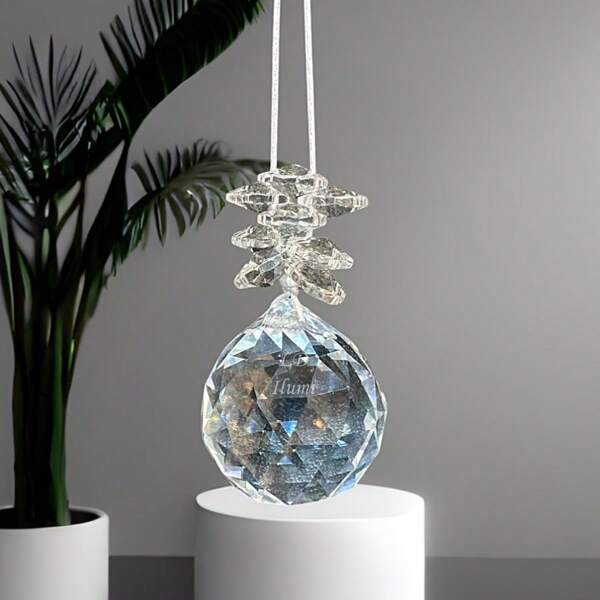 Feng Shui Esfera Multifacetada Cristal 8 Castanhas K9 40mm Fio Branco Medindo1M