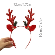 1 pièce Bandeau avec bois de cerf de Noël, clochette et paillettes, accessoire de cheveux de décoration de fête (style aléatoire, piles non incluses). Meilleurs cadeaux