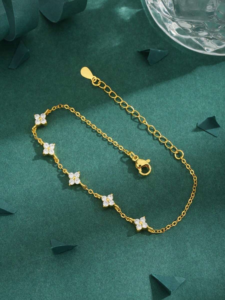 1 件优质方晶锆石三叶草花全镶 18k 镀金铜手链，适合女性情人节、妈妈、母亲、母亲节、礼物的奢华礼物 - 金黃色 - 查看 1